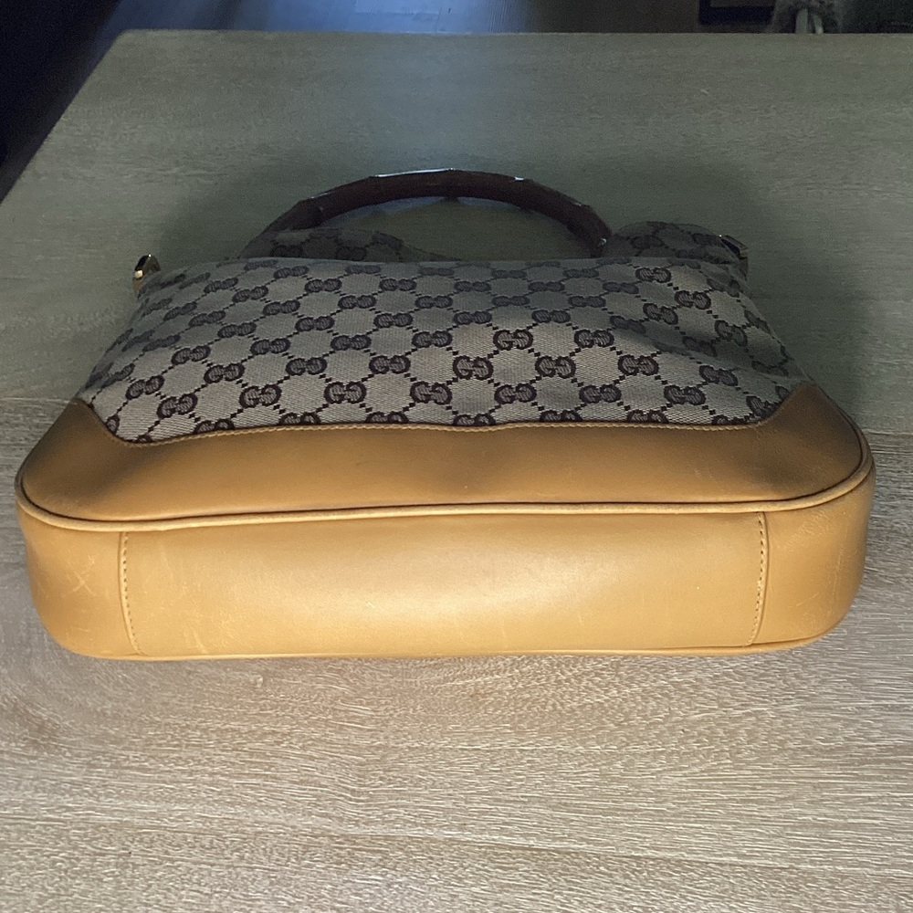 Gucci Tan and Brown Monogram Shoulder Bag - Picture 12 of 15